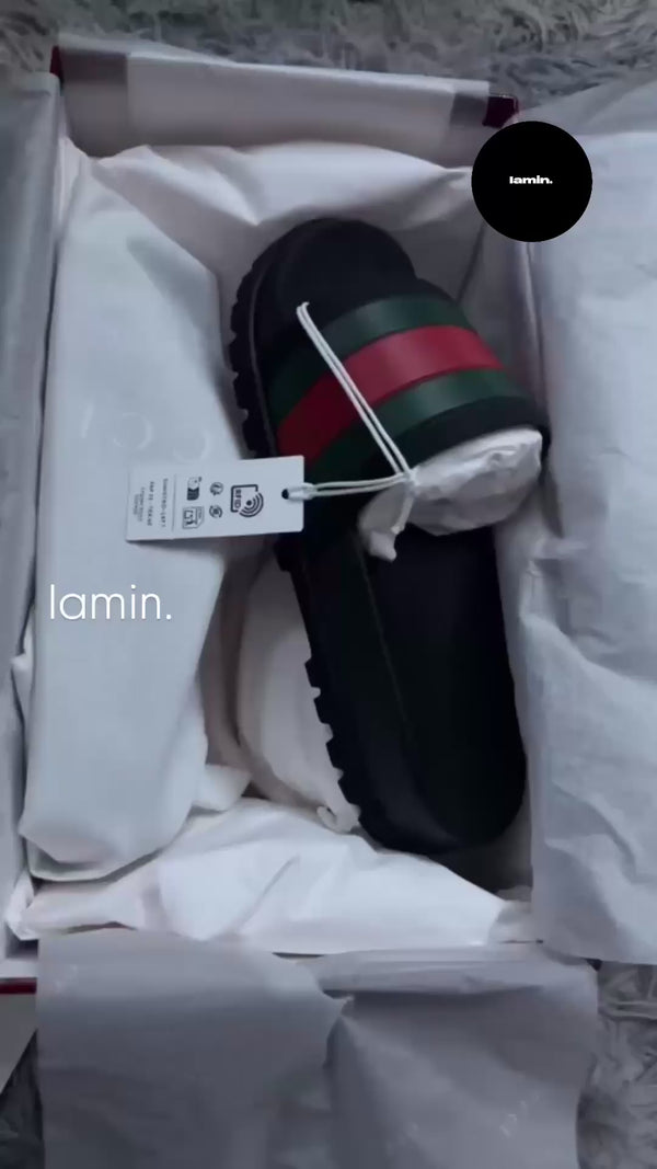 Gucci Messenger Slides